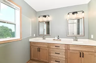 611 Hunter Dr, Racine, WI 53406 - Photo 25