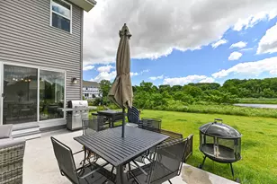 611 Hunter Dr, Racine, WI 53406 - Photo 39