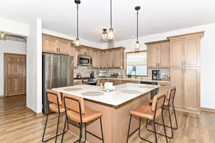 611 Hunter Dr, Racine, WI 53406 - Photo 13