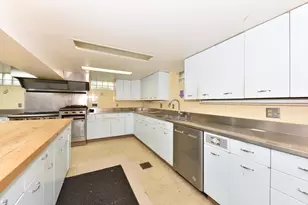 145 S 76th St, Milwaukee, WI 53214 - Photo 9