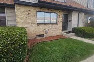 6556 N Bourbon St, Milwaukee, WI 53224 - Photo 19