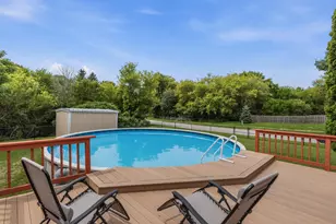 9301 S Sherwood Dr, Franklin, WI 53132 - Photo 37