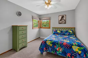 9301 S Sherwood Dr, Franklin, WI 53132 - Photo 27