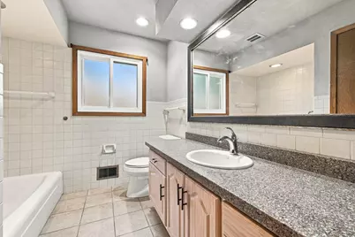 3920  Fiebrantz Dr, Brookfield, WI 53005 - Photo 25