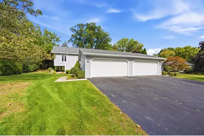 5921  Taylor Ave, Racine, WI 53403 - Photo 3