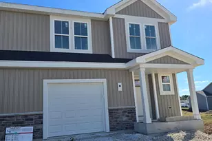 600 Harvest Ln, Hartford, WI 53027 - Photo 1