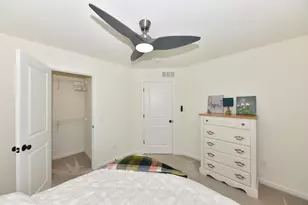 W228N7937 Timberland Dr, Sussex, WI 53089 - Photo 29