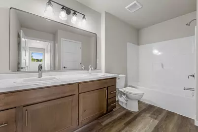 1914 N River Dr, West Bend, WI 53090 - Photo 21