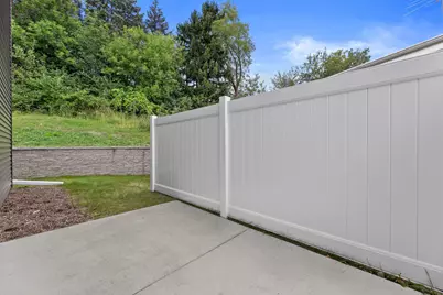 1914 N River Dr, West Bend, WI 53090 - Photo 23