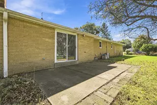 3735 San Fernando Dr, Brookfield, WI 53045 - Photo 29