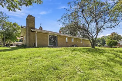 3735  San Fernando Dr, Brookfield, WI 53045 - Photo 31