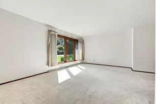 3735 San Fernando Dr, Brookfield, WI 53045 - Photo 3