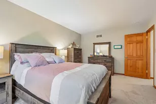 2500 E Circle Dr, Racine, WI 53405 - Photo 29