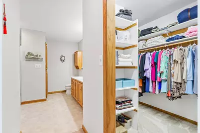 2500 E Circle Dr, Racine, WI 53405 - Photo 19