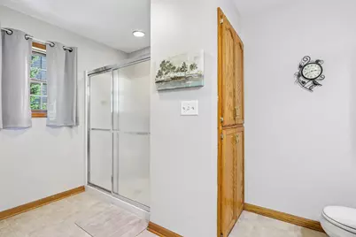 2500 E Circle Dr, Racine, WI 53405 - Photo 23