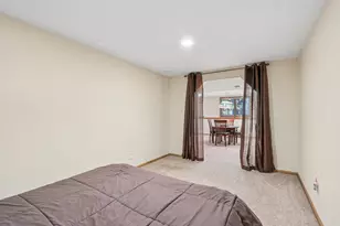 2500 E Circle Dr, Racine, WI 53405 - Photo 43