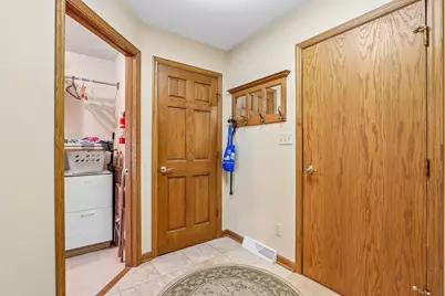 435  Nickelby Ct, Delafield, WI 53018 - Photo 47