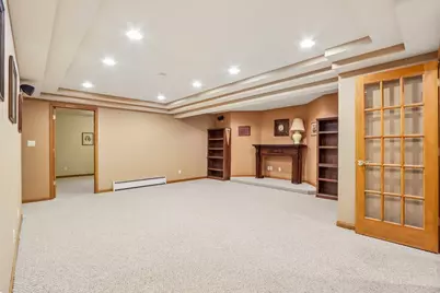 435  Nickelby Ct, Delafield, WI 53018 - Photo 51