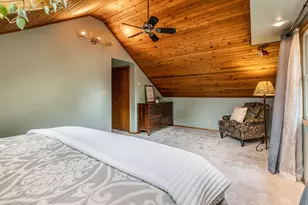 2221 S 79th St, West Allis, WI 53219 - Photo 19