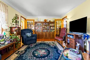 2141 S 105th St, West Allis, WI 53227 - Photo 13
