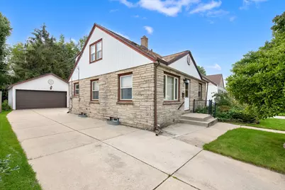 2923 E Cudahy Ave, Saint Francis, WI 53235 - Photo 27