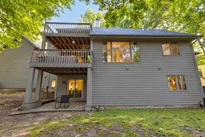 11920 W Whitaker Ln, Greenfield, WI 53228 - Photo 5