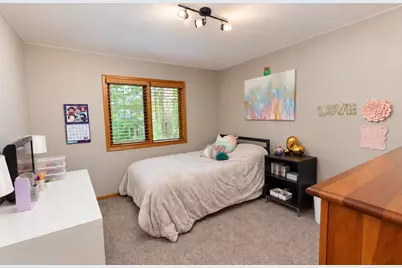 11920 W Whitaker Ln, Greenfield, WI 53228 - Photo 35