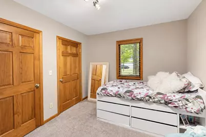 11920 W Whitaker Ln, Greenfield, WI 53228 - Photo 33