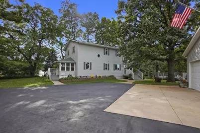 161  Caldwell St, Pewaukee, WI 53072 - Photo 31