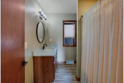161  Caldwell St, Pewaukee, WI 53072 - Photo 17