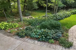 4949 Lake Dr, West Bend, WI 53095 - Photo 35