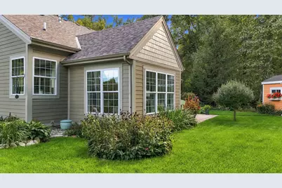 4949  Lake Dr, West Bend, WI 53095 - Photo 37