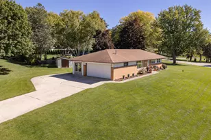 18550 Brookridge Dr, Brookfield, WI 53045 - Photo 35