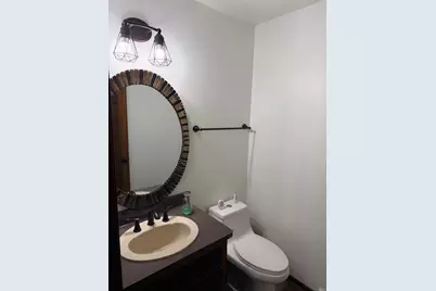 N104W16800  Thornapple Row, Germantown, WI 53022 - Photo 25