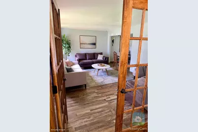 N104W16800  Thornapple Row, Germantown, WI 53022 - Photo 9