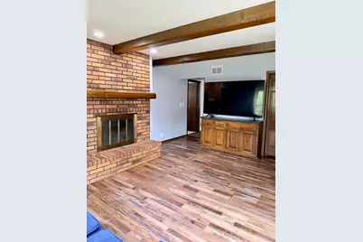 N104W16800  Thornapple Row, Germantown, WI 53022 - Photo 21