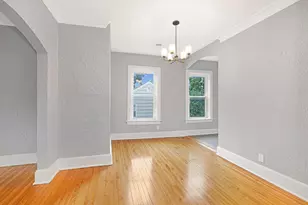 4631 N Oakland Ave, Whitefish Bay, WI 53211 - Photo 7