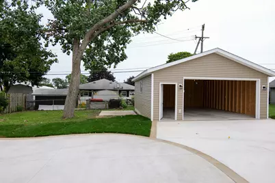 4621  39th Ave, Kenosha, WI 53144 - Photo 3