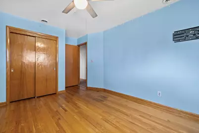 3209 E Denton Ave, Saint Francis, WI 53235 - Photo 19