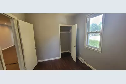 2880 N 52nd St, Milwaukee, WI 53210 - Photo 7