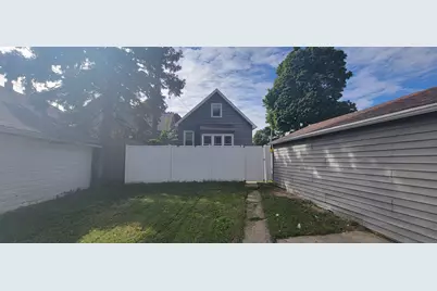 2880 N 52nd St, Milwaukee, WI 53210 - Photo 19