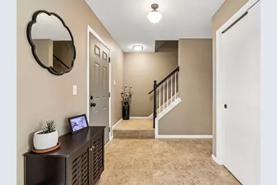 1147  Dresser Ave, Waukesha, WI 53188 - Photo 7