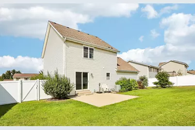1147  Dresser Ave, Waukesha, WI 53188 - Photo 3