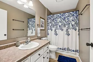 1147 Dresser Ave, Waukesha, WI 53188 - Photo 33