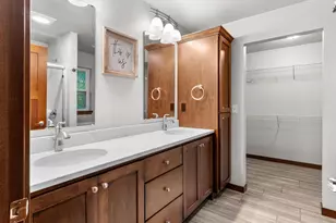 3318 Cimarron Ct, Manitowoc, WI 54220 - Photo 21
