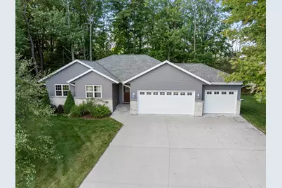3318  Cimarron Ct, Manitowoc, WI 54220 - Photo 1