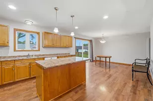 406 Keno Cir, Horicon, WI 53032 - Photo 7