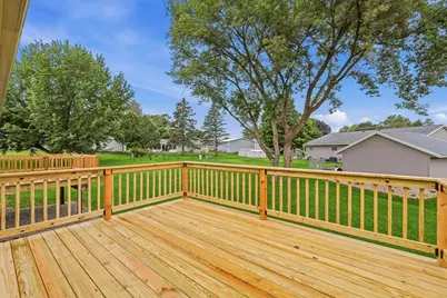 406  Keno Cir, Horicon, WI 53032 - Photo 27