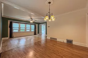 2222 S 78th St, West Allis, WI 53219 - Photo 11