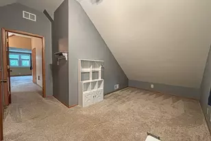 2222 S 78th St, West Allis, WI 53219 - Photo 21